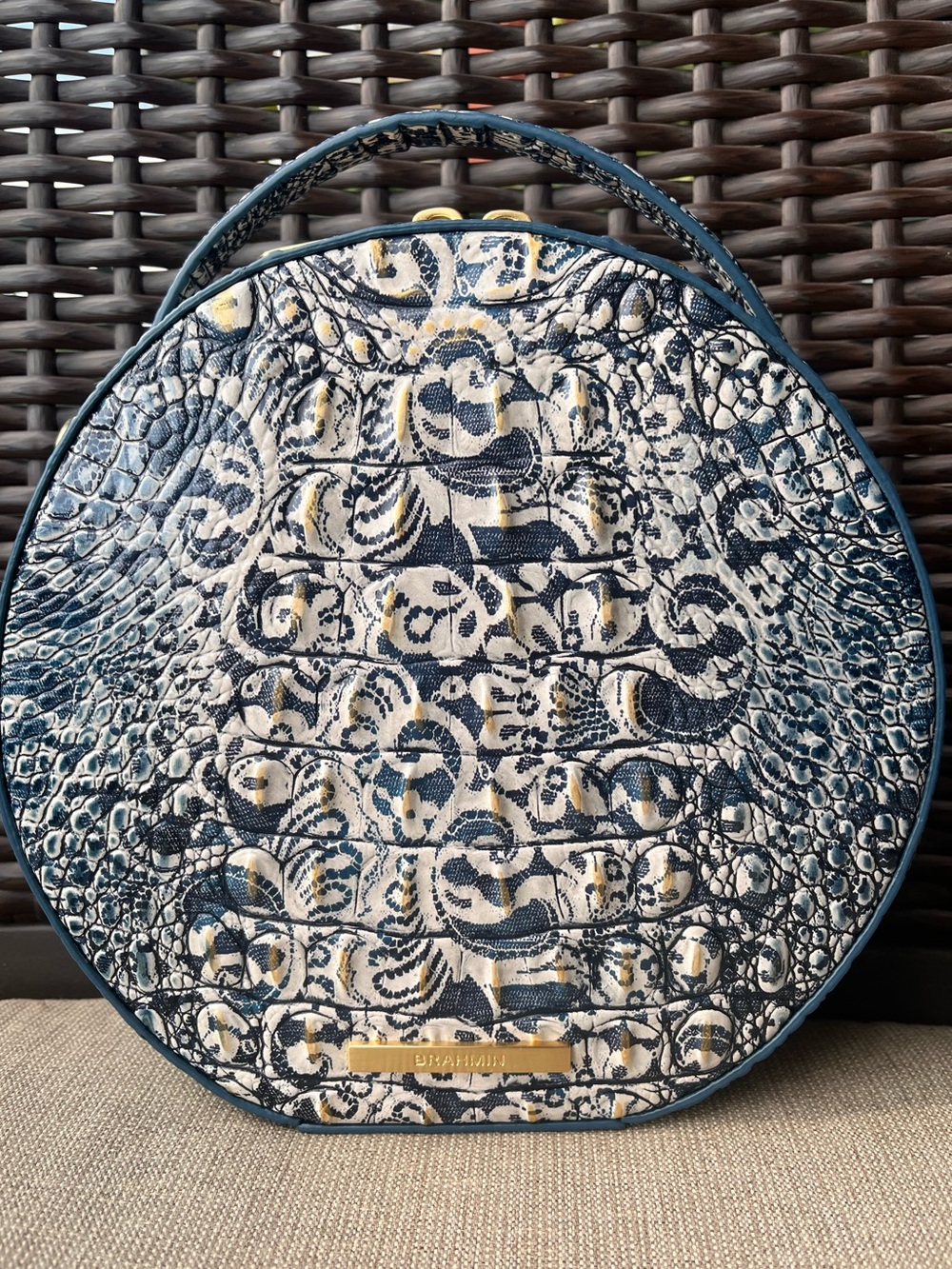 NWT Brahmin LANE in BLUE FILIGREE Melbourne Crossbody Bag